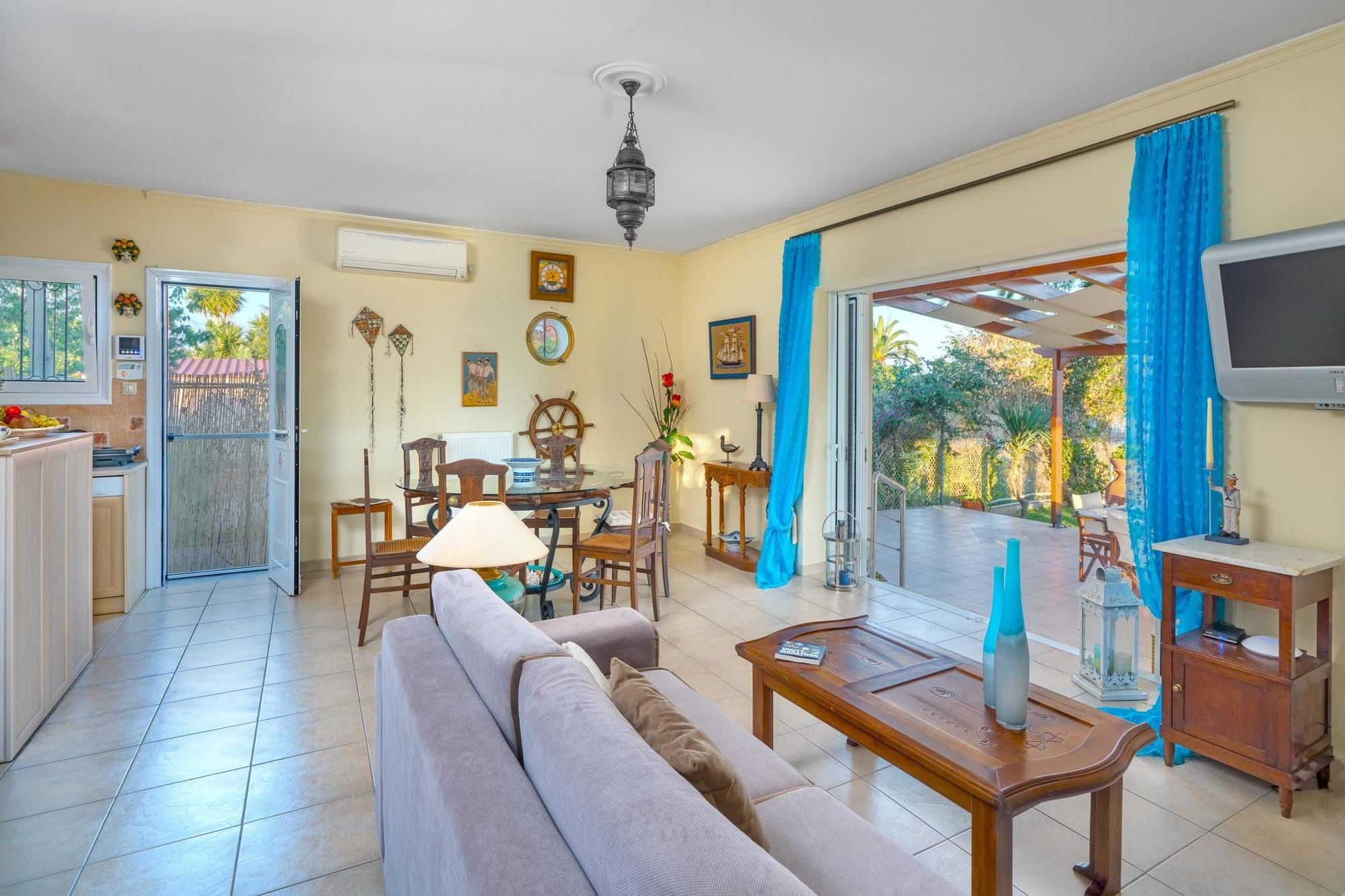 Maria'S Seaside Villa - House With 3 Rooms In Marathon, With Wonderful Εξωτερικό φωτογραφία