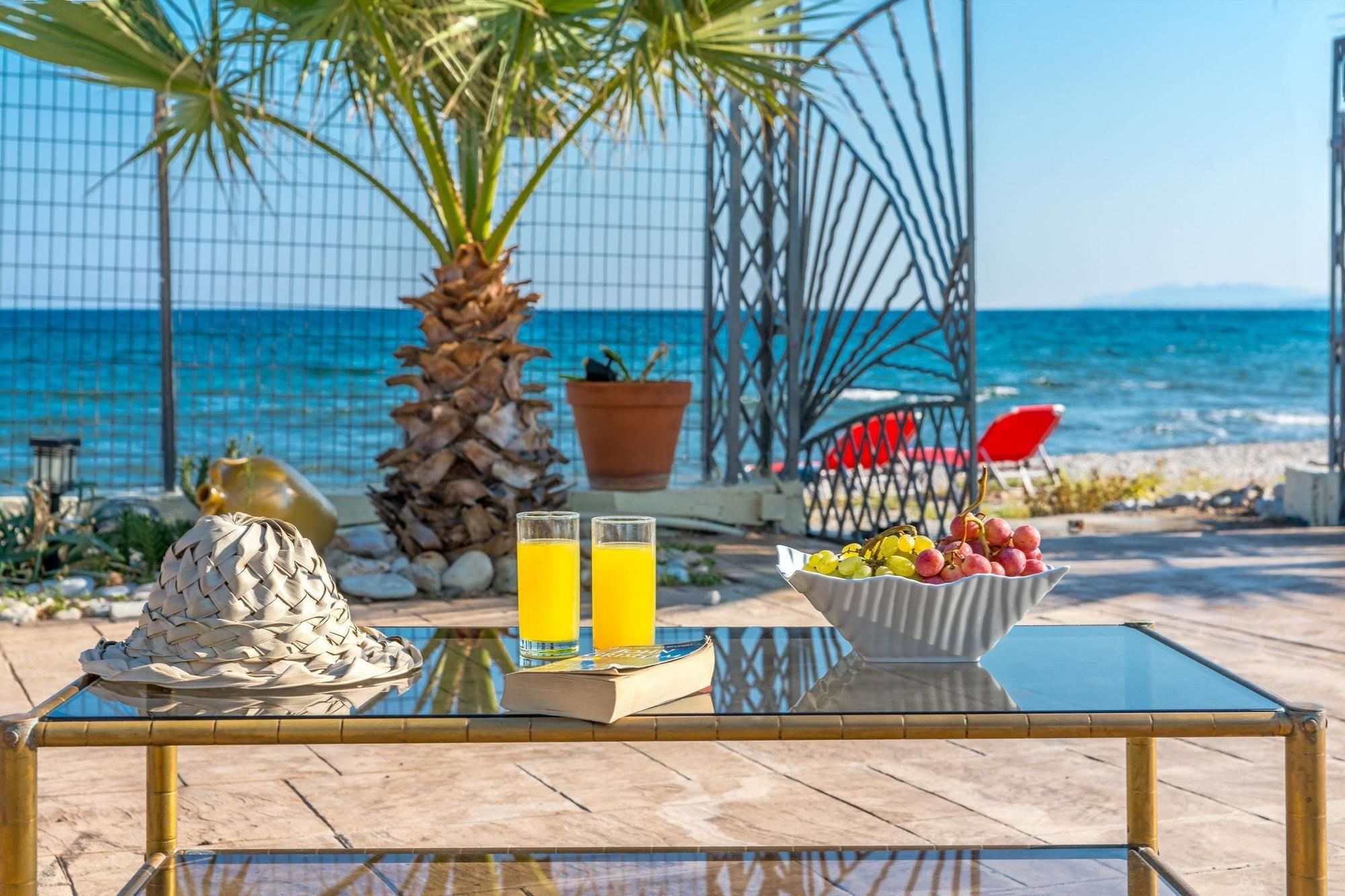 Maria'S Seaside Villa - House With 3 Rooms In Marathon, With Wonderful Εξωτερικό φωτογραφία